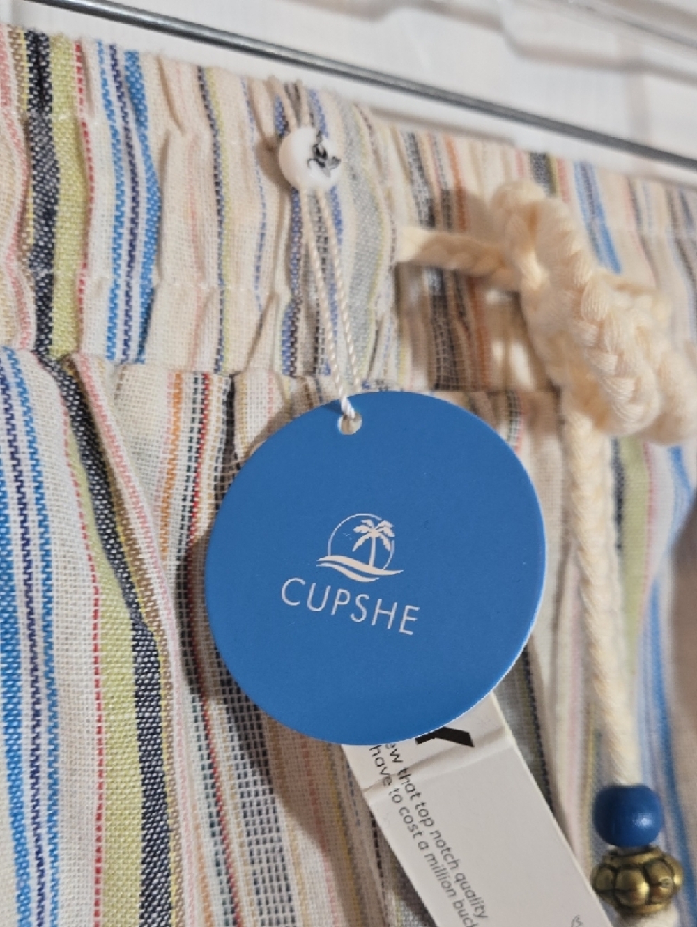 New Cupshe Natural Cream Blue Multi-Stripe Drawstring Shorts Size Small - Picture 2 of 8